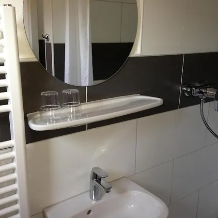 & Restaurant Jaegerstuben Ritterhude