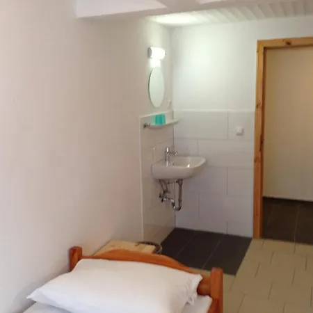 Konukevi & Restaurant Jaegerstuben