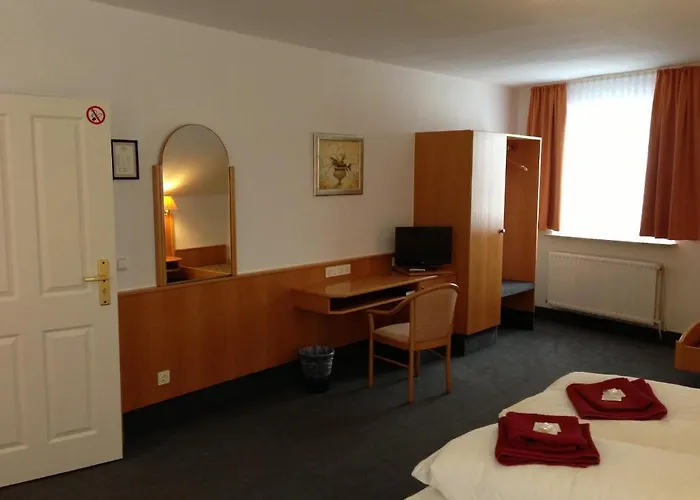 & Restaurant Jaegerstuben Πανσιόν